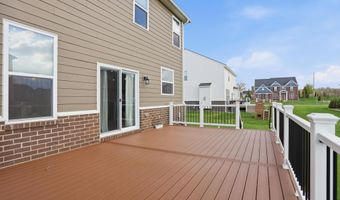 430 Pineway Dr, Ann Arbor, MI 48103