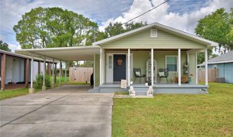 208 FLORIDA Dr, Auburndale, FL 33823