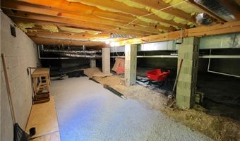 10 Tennyson Ln, Bella Vista, AR 72714