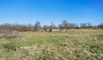 115 S Rainbow Rd, Cave Springs, AR 72718