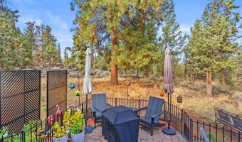 3192 NW Golf View Dr, Bend, OR 97703