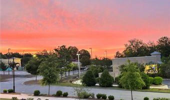 118 Downing Dr, Alpharetta, GA 30022