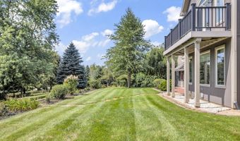 1780 Williamsburg Dr, Adrian, MI 49221