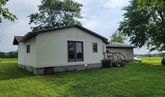 3993 GREENRIDGE Rd, Alma, IL 62807