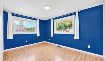 6781 F St, Springfield, OR 97478