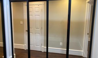 915 C St SE, Washington, DC 20003