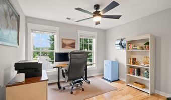 41929 VISIONARY Ct, Aldie, VA 20105