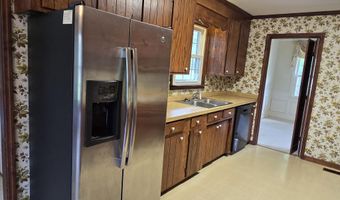 56 Wannamaker Dr, Barnwell, SC 29812