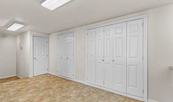 380 Hemlock Ln, Ashland, OR 97520