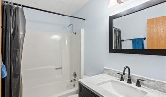 1708 Cranberry Ln NE, Alexandria, MN 56308