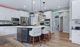 24198 HEATHER FIELD Ct, Aldie, VA 20105