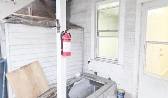 48 W 9TH St, Bayonne, NJ 07002