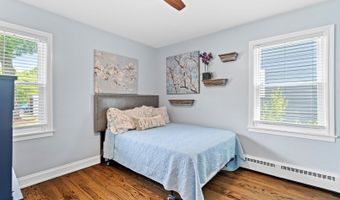 15 E Fairview St, Arlington Heights, IL 60005