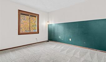 8481 142nd Street Ct, Apple Valley, MN 55124