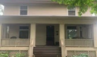 130 S Pine St, Arcola, IL 61910