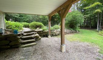1196 Bancroft Rd, Becket, MA 01223