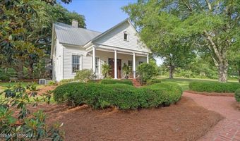 3826 Mississippi 18, Brandon, MS 39042