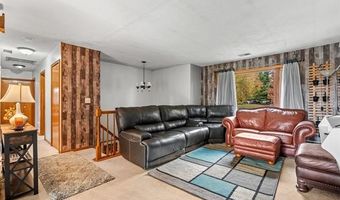 5122 Elizabeth Ln, Almont, MI 48003