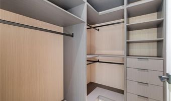 241 Traditions Dr, Alpharetta, GA 30004