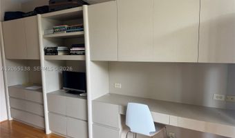3000 Island Blvd 332, Aventura, FL 33160