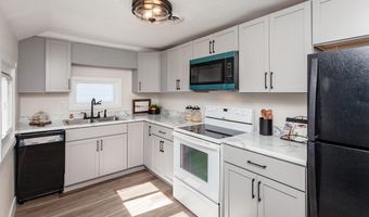 1132 Northwestern Ave, Ames, IA 50010