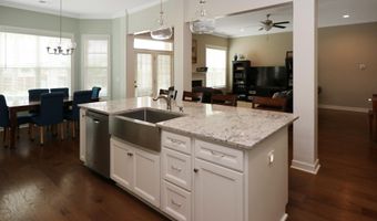 138 Long Cove Dr, Blythewood, SC 29016