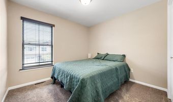 414 Churchill Dr, North Liberty, IA 52317