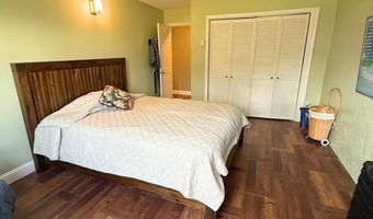 15 Harrison Ave 15B, Amityville, NY 11701