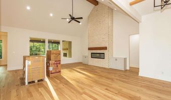 6047 Charley Pl, Benton, AR 72019
