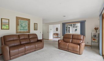 8210 GROVE Ave, Wisconsin Rapids, WI 54494