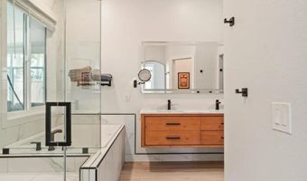 5150 Frost Ave, Carlsbad, CA 92008