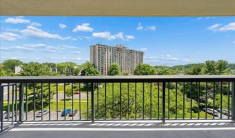 7401 WESTLAKE Ter 607, Bethesda, MD 20817