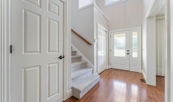504 Old Forge Dr, Bentonville, AR 72712