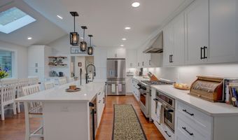 1307 Floyd Spgs, Armuchee, GA 30105