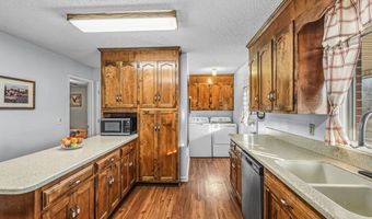 5295 Old Calhoun Falls Rd, Abbeville, SC 29620