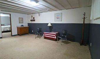 506 12th Ave NW, Altoona, IA 50009