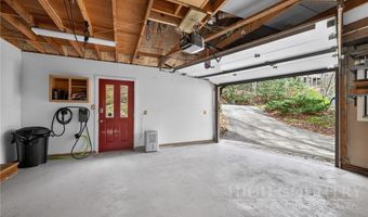 243 Ironwood Dr, Banner Elk, NC 28604