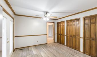 1404 Beaver Oaks Dr, Macon, GA 31220