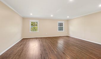 7602 WESTLAKE Ter 19, Bethesda, MD 20817