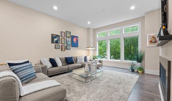 5307 MERRIAM St, Bethesda, MD 20814