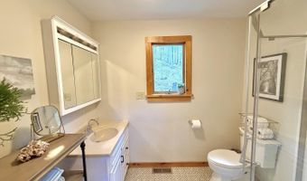 515 Quarry Rd, Bennington, VT 05201