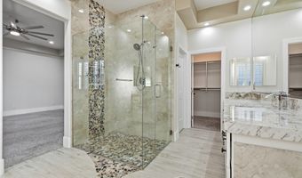 10820 Woodstream Ct, Las Vegas, NV 89135