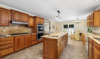 58 Dolphin Ave, Jamestown, RI 02835