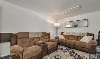 40 Dunbarton Center Rd, Bow, NH 03304