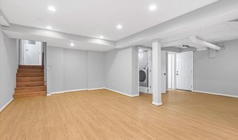 9514 EDGELEY Rd, Bethesda, MD 20814