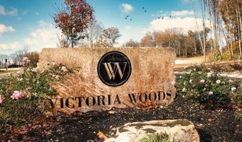 2198 Victoria Woods Dr, Boonville, IN 47601