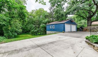 204 51st St, Des Moines, IA 50312
