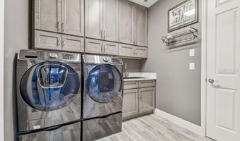 6442 MAIDEN SEA Dr, Apollo Beach, FL 33572