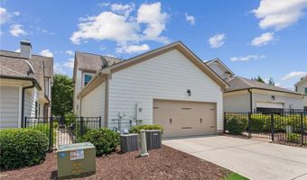 7330 Winthrop Rd, Alpharetta, GA 30005