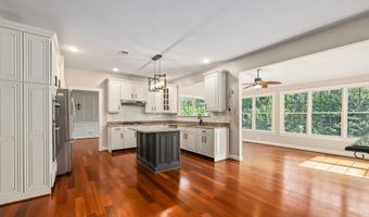 43257 AUGUSTINE Pl, Ashburn, VA 20147